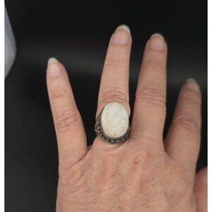 Vntg 925 Sterling Silver Statement Ring White Druzy Quartz Intricate Metalwork